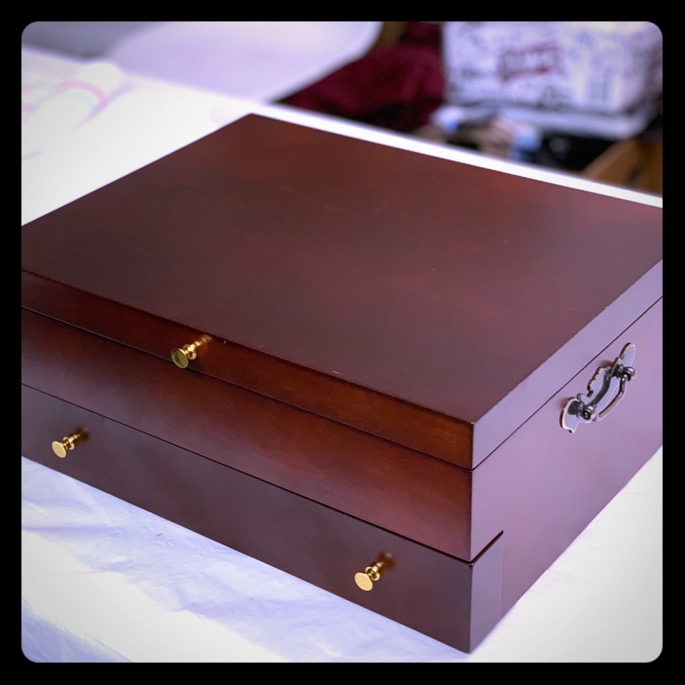 Reed and Barton’s Flat Ware/ Jewelry Box